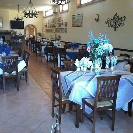 Agriturismo Borgo Nuovo Sant'Agata Dei Goti Hotel Migliara-San Silvestro Bagian luar foto