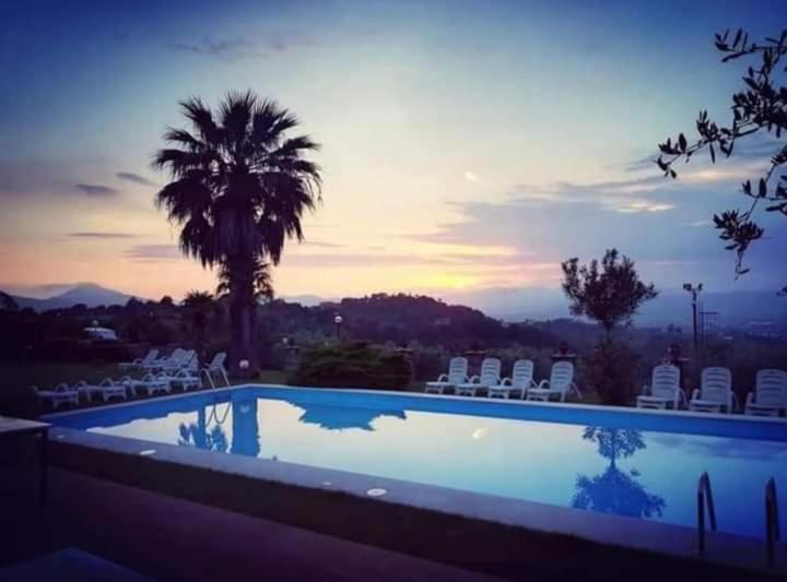 Agriturismo Borgo Nuovo Sant'Agata Dei Goti Hotel Migliara-San Silvestro Bagian luar foto